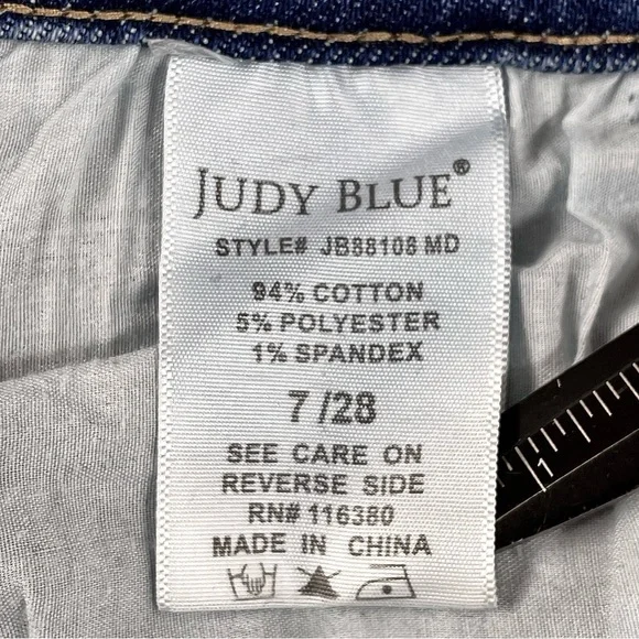 Judy Blue Howdy High Waisted Boyfriend Fit Distressed Raw Hem Jeans Size 7/28 - Picture 11 of 11